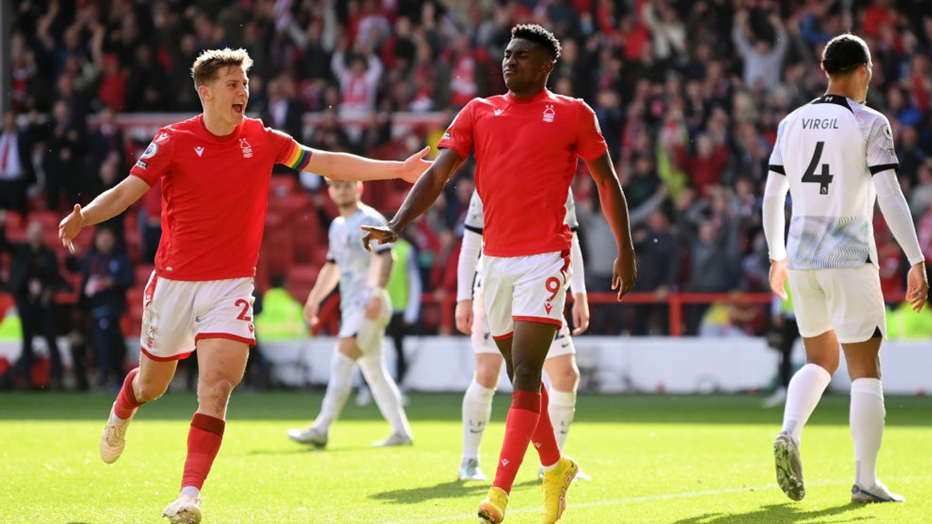 我们更需要 我们更需要